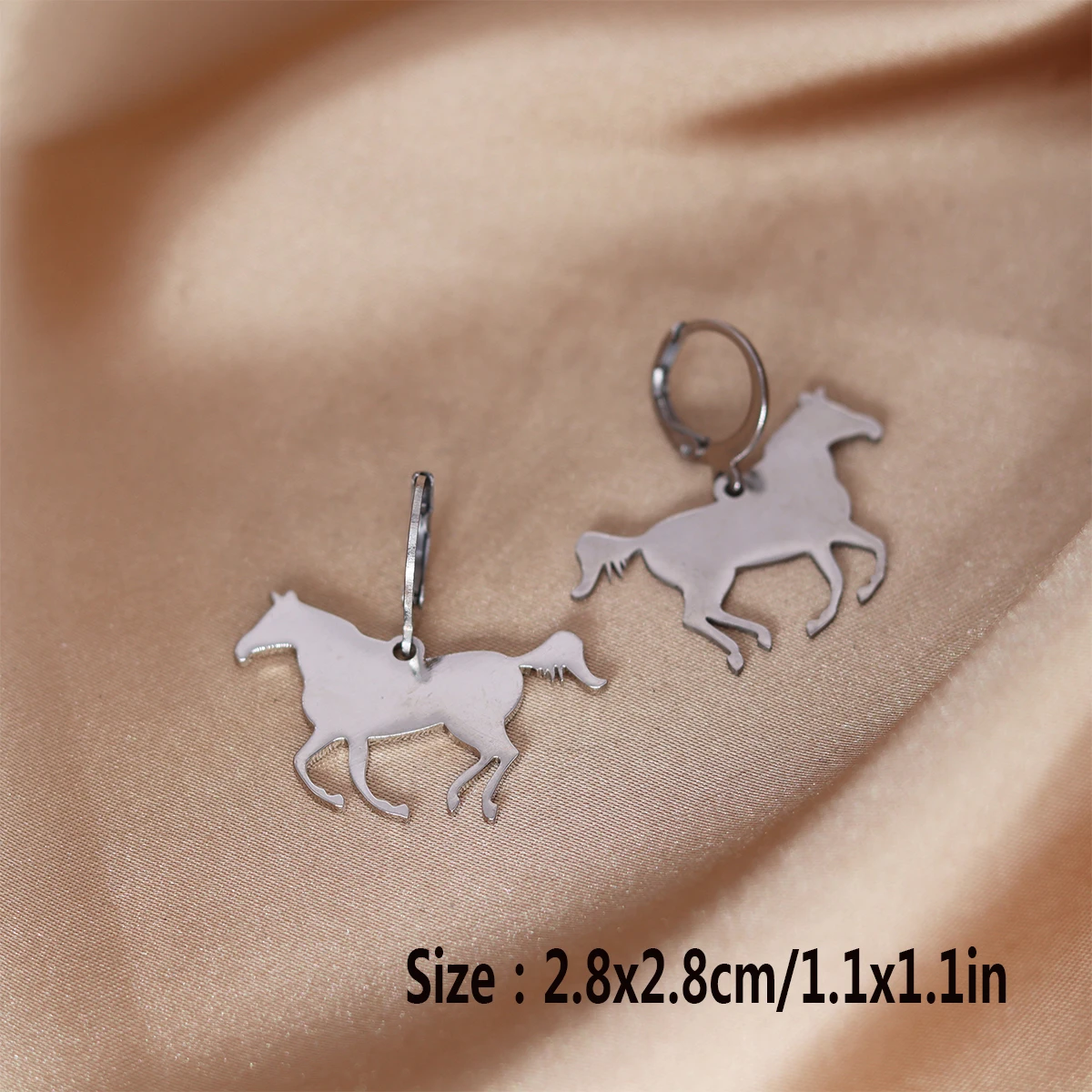 CHENGXUN סוס עגיל חיה עגילי חישוק נירוסטה פשוטה תכשיטים מסיבת יום הולדת מתנות לנשים5